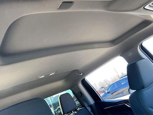 Used 2023 Chevrolet Silverado 1500 LT image 28