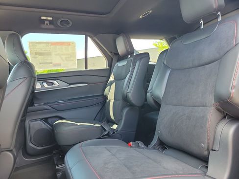 New 2026 Ford Explorer ST w/ Sun And Sound Package image 11