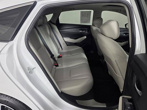 Used 2025 Honda Accord Touring image 16