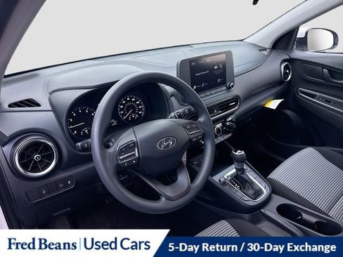 Used 2023 Hyundai Kona SE w/ Cargo Package AWD/4WD image 11