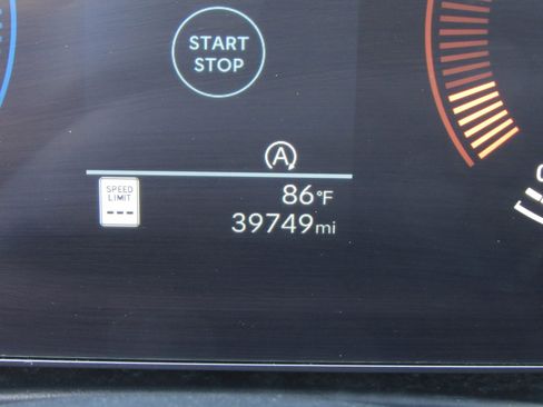 Used 2025 Hyundai Tucson SEL image 28