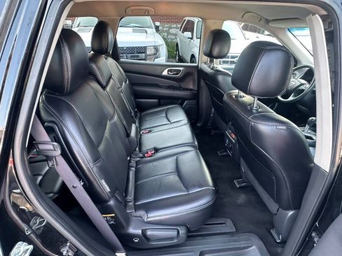 Used 2018 Nissan Pathfinder SL FWD image 22