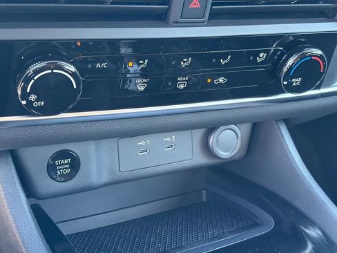 New 2026 Nissan Rogue S image 13