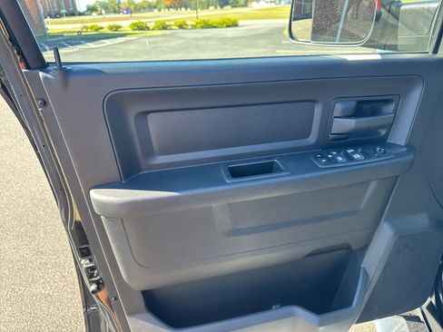 Used 2022 RAM 2500 Tradesman image 24