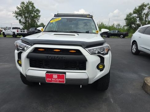Used 2023 Toyota 4Runner TRD Off-Road Premium w/ Moonroof Package AWD/4WD image 7