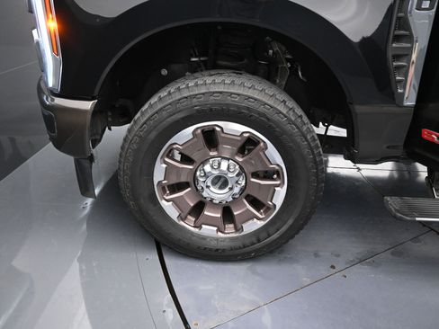 Used 2024 Ford F350 King Ranch image 20