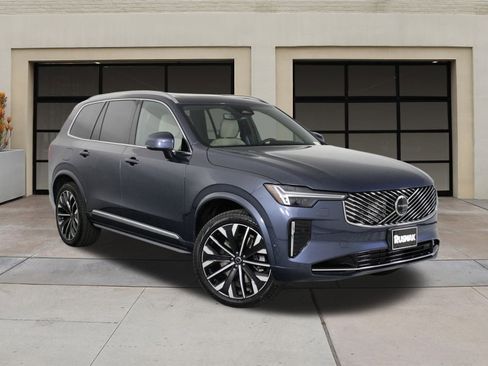 New 2026 Volvo XC90 T8 Plus AWD/4WD image 19