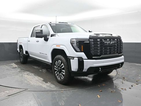 New 2026 GMC Sierra 2500 Denali Ultimate image 6