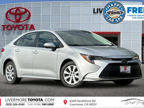 Used 2024 Toyota Corolla LE FWD image 1