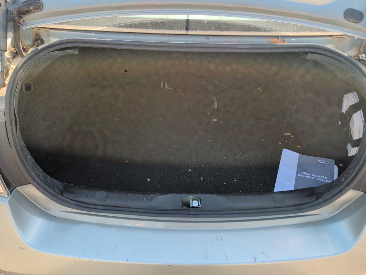 Used 2011 Nissan Sentra 2.0 FWD image 23