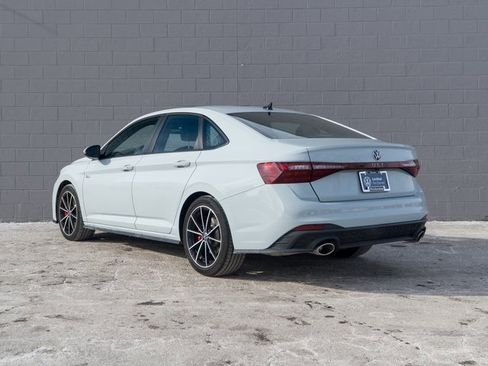 Certified 2025 Volkswagen Jetta GLI Autobahn image 3