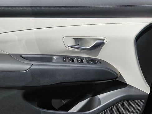 Used 2025 Hyundai Tucson SEL image 18