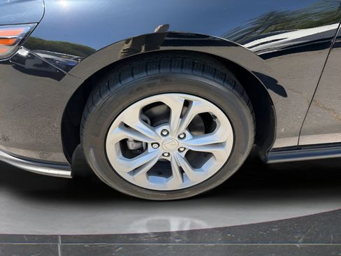 Used 2024 Honda Accord LX image 11