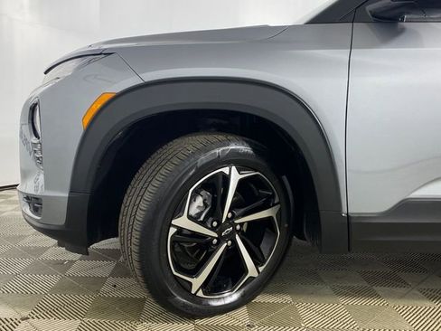 Used 2023 Chevrolet TrailBlazer RS image 30