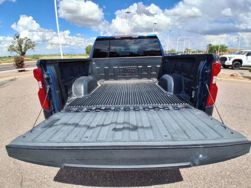 Used 2021 Chevrolet Silverado 1500 Custom w/ Safety Confidence Package RWD image 23