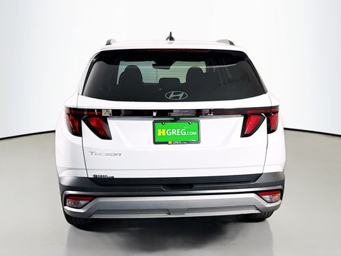 Used 2026 Hyundai Tucson SEL FWD image 8