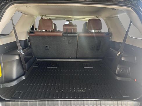 Used 2017 Toyota 4Runner Limited image 18