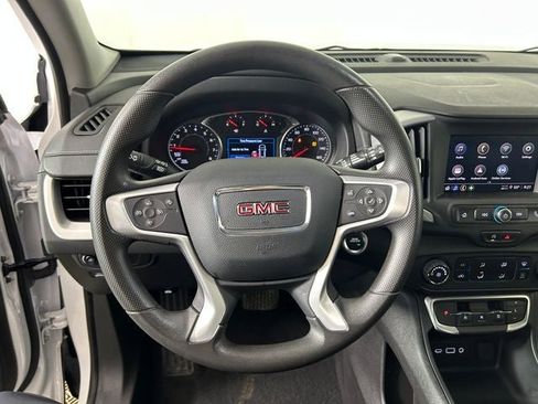 Used 2023 GMC Terrain SLE AWD/4WD image 15