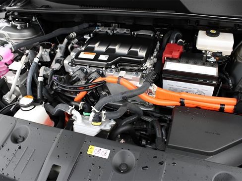 Used 2025 Toyota bZ4X AWD image 25