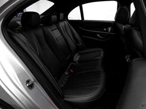 Used 2020 Mercedes-Benz E 350 4MATIC Sedan w/ Parking Assistance Package image 68