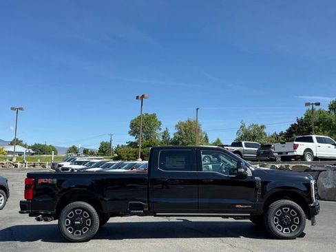 New 2026 Ford F350 4x4 Crew Cab Super Duty image 2