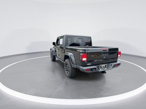 Used 2022 Jeep Gladiator Sport AWD/4WD image 7
