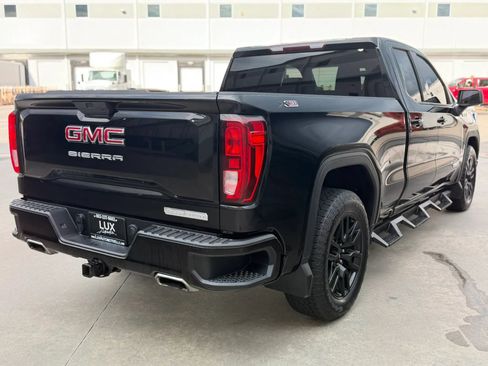 Used 2019 GMC Sierra 1500 Elevation w/ Elevation Value Package AWD/4WD image 9