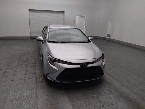 Used 2021 Toyota Corolla LE FWD image 14