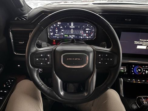 Used 2024 GMC Sierra 1500 Denali Ultimate image 11