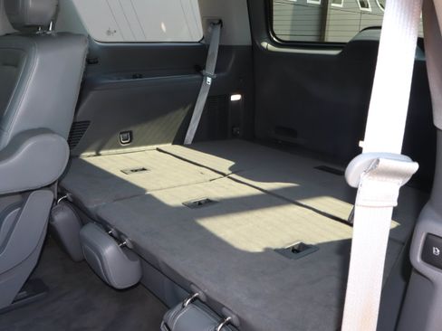 Used 2021 Lincoln Navigator Reserve AWD/4WD image 10