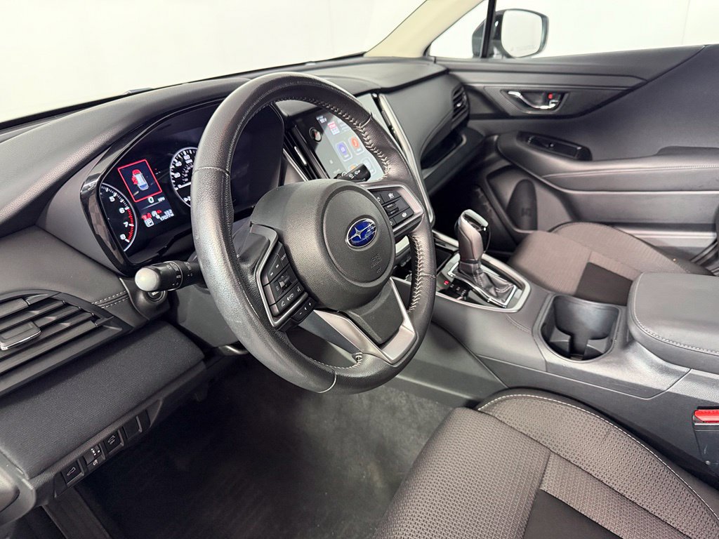 Used 2025 Subaru Outback Premium AWD/4WD image 15