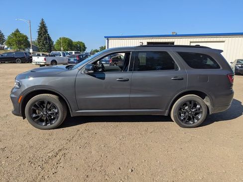 Used 2025 Dodge Durango GT AWD/4WD image 21