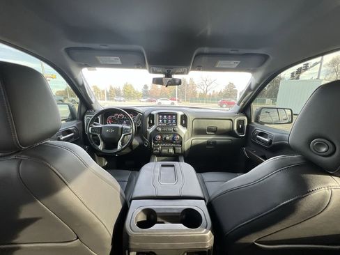 Used 2019 Chevrolet Silverado 1500 LT Trail Boss image 19