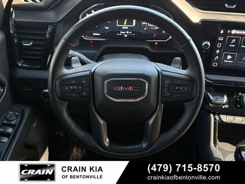 Used 2023 GMC Sierra 1500 AT4 w/ Technology Package AWD/4WD image 13