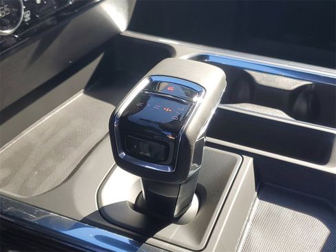 New 2026 GMC Sierra 1500 Elevation w/ Preferred Package image 15