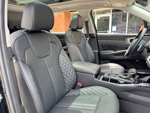 Used 2022 Kia Sorento SX Prestige AWD/4WD image 36