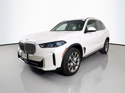 Used 2025 BMW X5 xDrive40i image 3