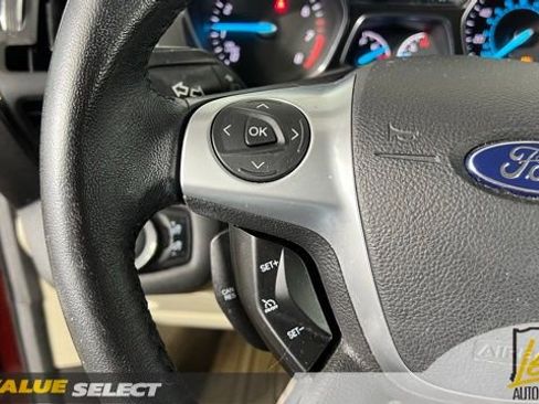 Used 2014 Ford Escape Titanium w/ Equipment Group 401A AWD/4WD image 16