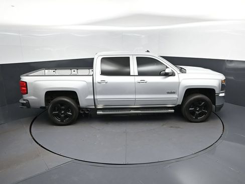 Used 2018 Chevrolet Silverado 1500 LT w/ Texas Edition RWD image 36