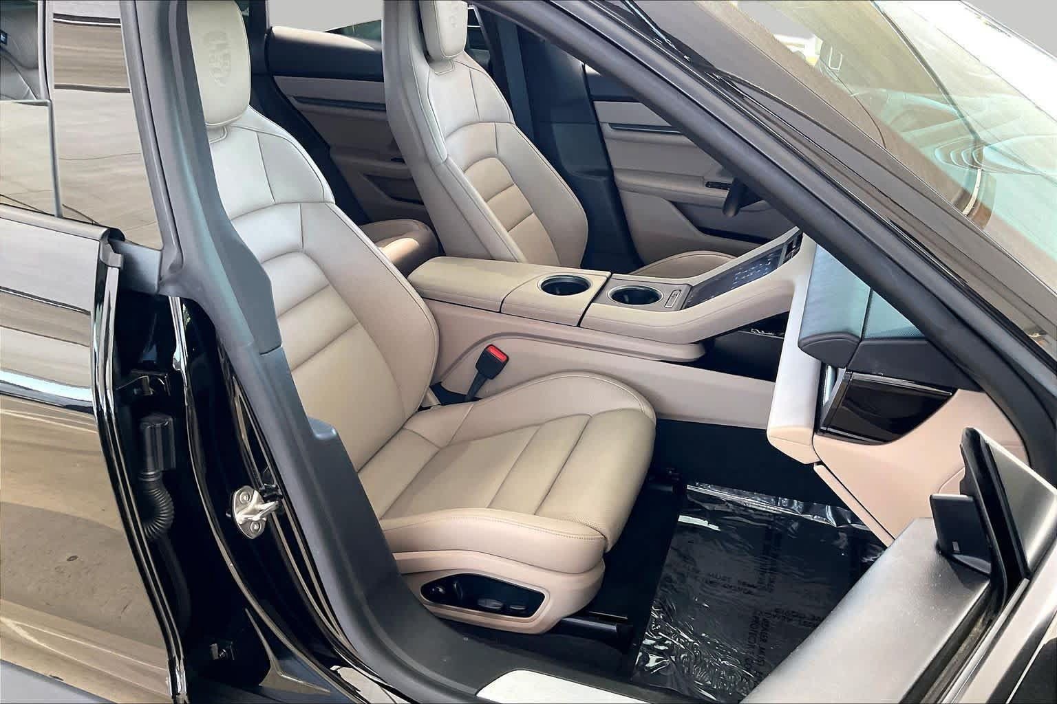 Used 2025 Porsche Taycan RWD image 8