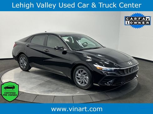 Used 2024 Hyundai Elantra SEL FWD image 1