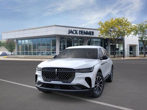 New 2026 Lincoln Nautilus Premier image 2