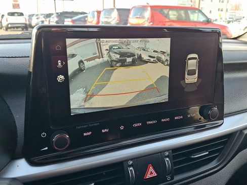 Used 2022 Kia Forte GT image 28