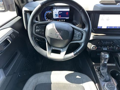 Used 2023 Ford Bronco Big Bend image 11