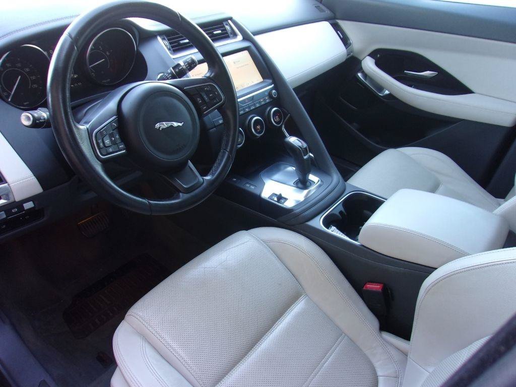 Used 2018 Jaguar E-PACE S AWD/4WD image 8
