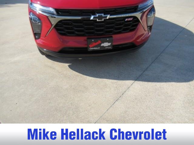 Used 2026 Chevrolet Trax RS FWD image 18