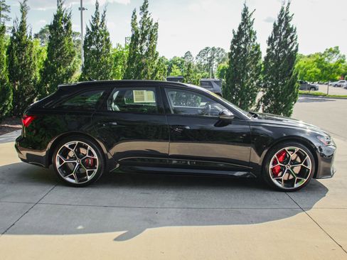 Used 2026 Audi RS 6 performance image 11