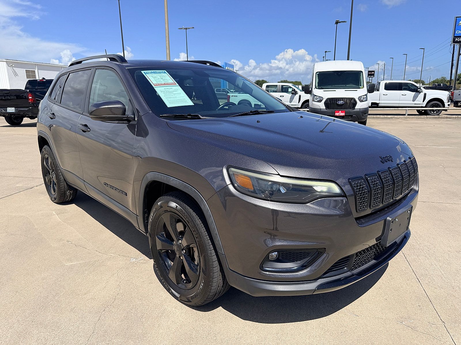Used 2020 Jeep Cherokee Latitude Plus AWD/4WD image 9