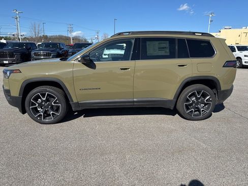 New 2026 Jeep Cherokee Overland AWD/4WD image 2