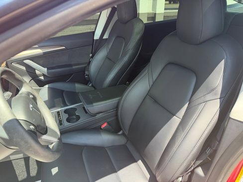 Used 2023 Tesla Model 3 Standard Range RWD image 12